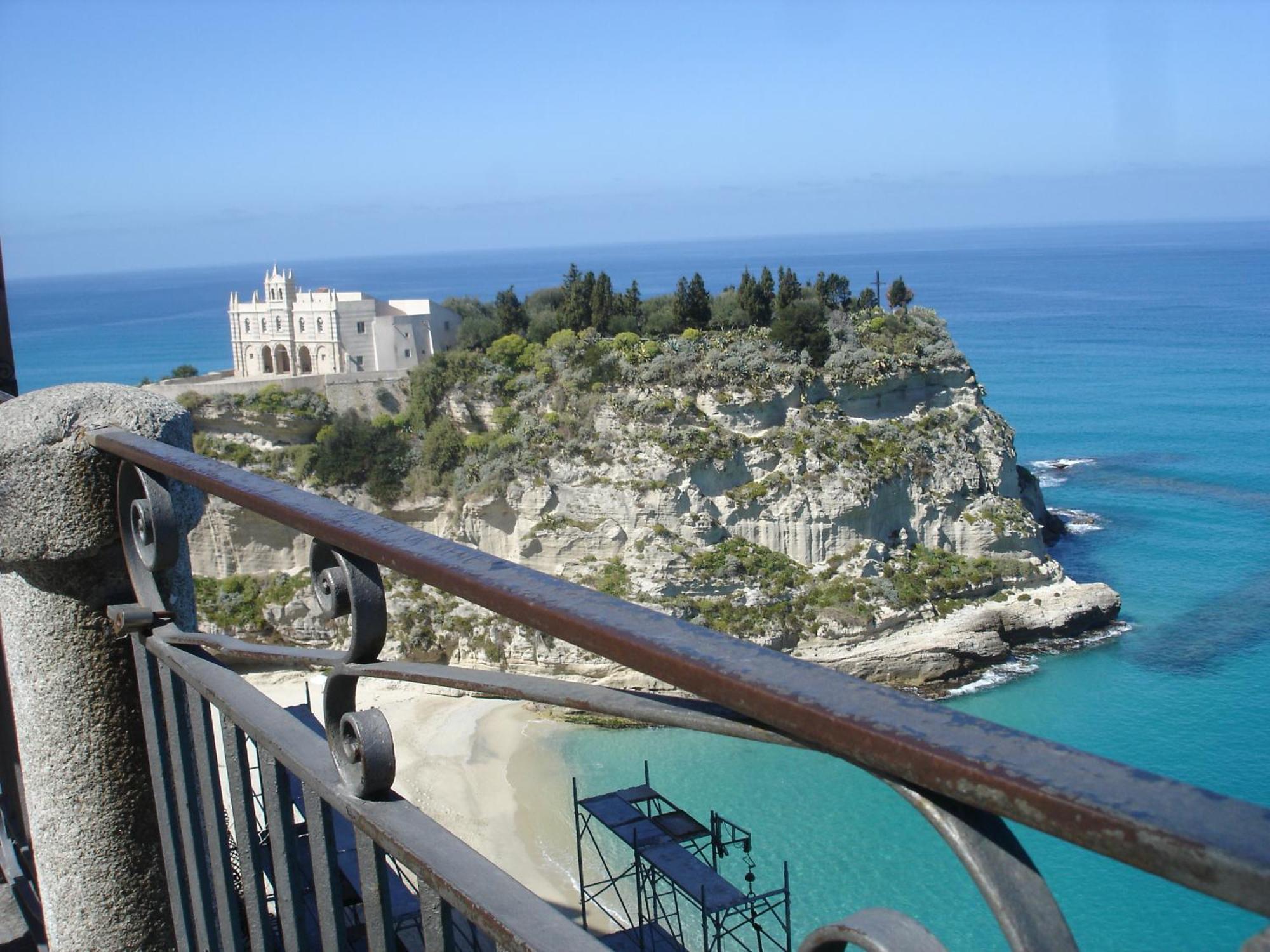 Villetta Sul Mare Capo Vaticano Luaran gambar