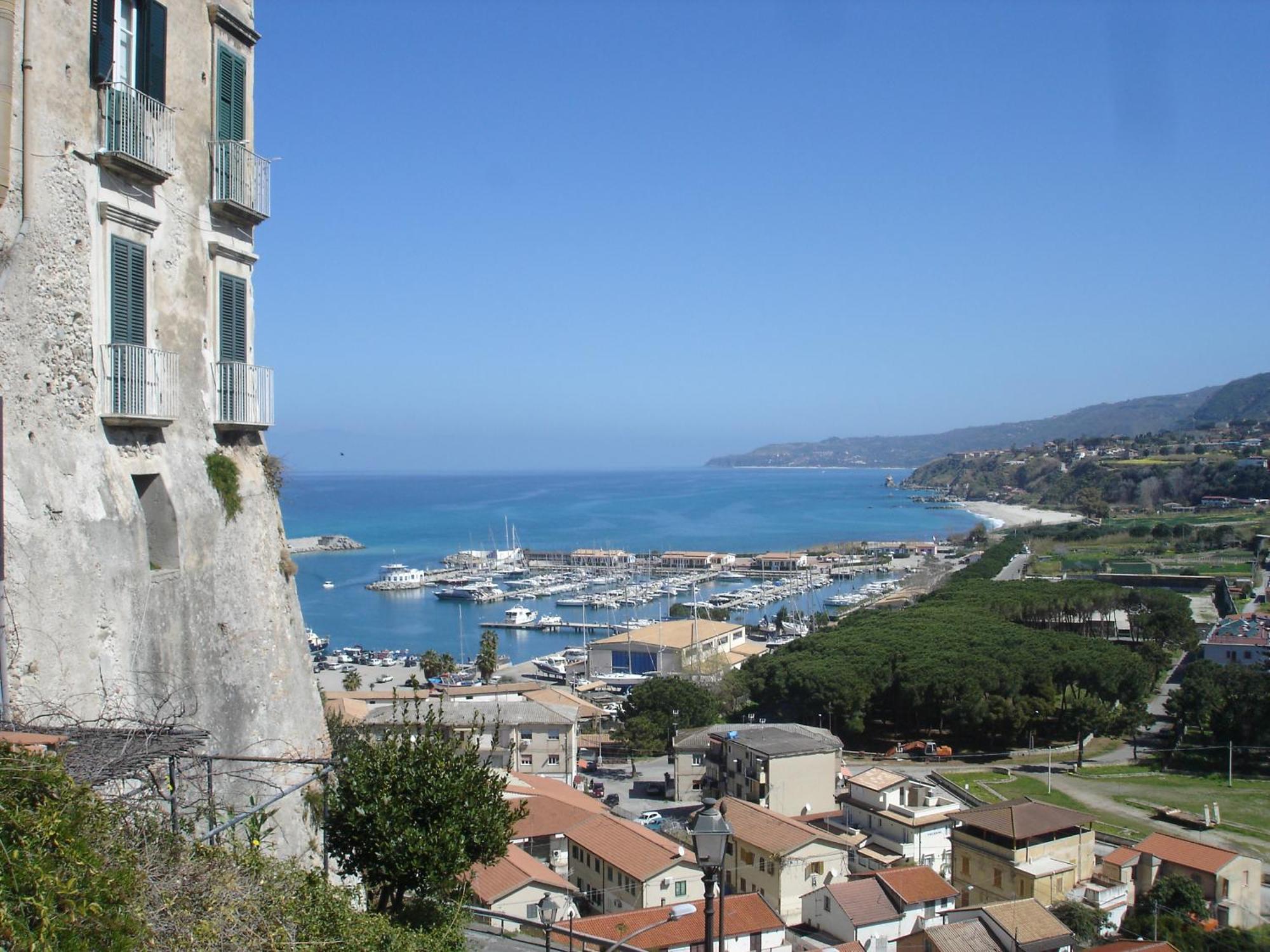 Villetta Sul Mare Capo Vaticano Luaran gambar