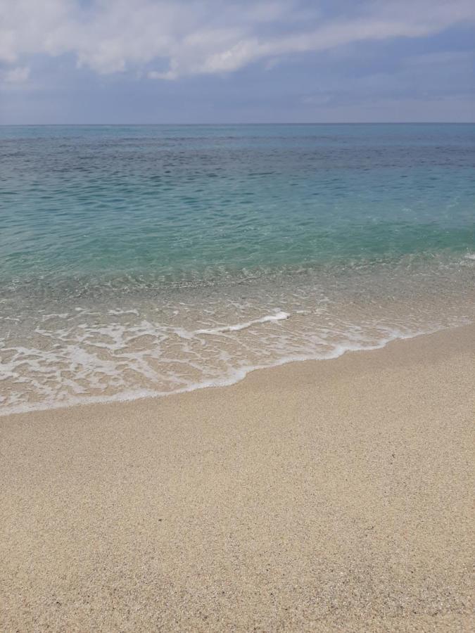 Villetta Sul Mare Capo Vaticano Luaran gambar